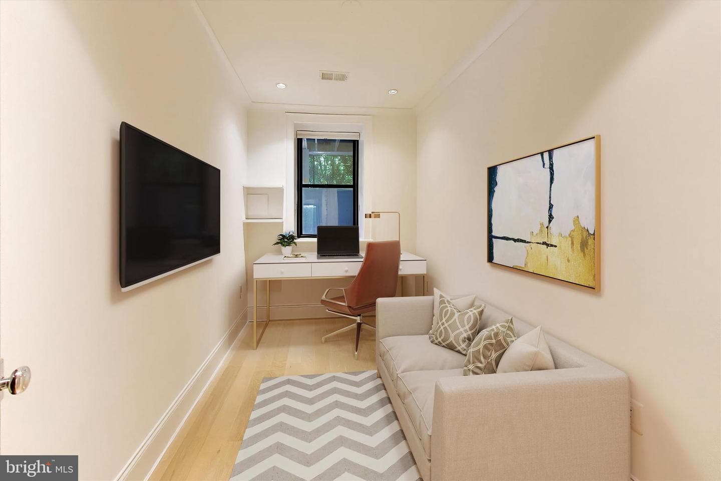715 K Street NE #1 photo 23