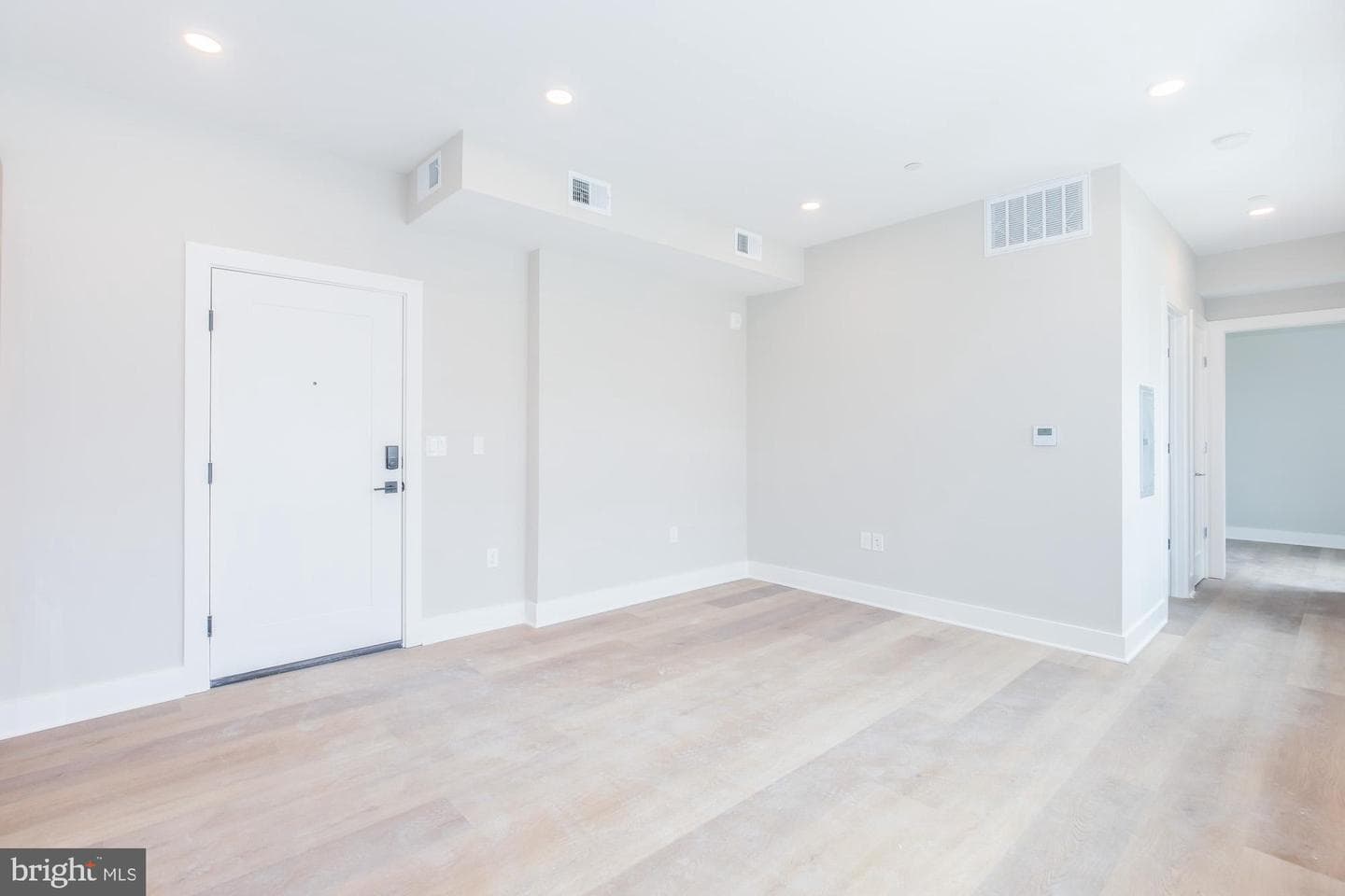933 N Street NW #104 photo 6