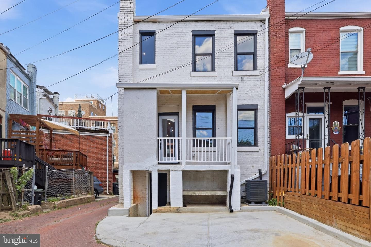 1024 Spring Road NW photo 29