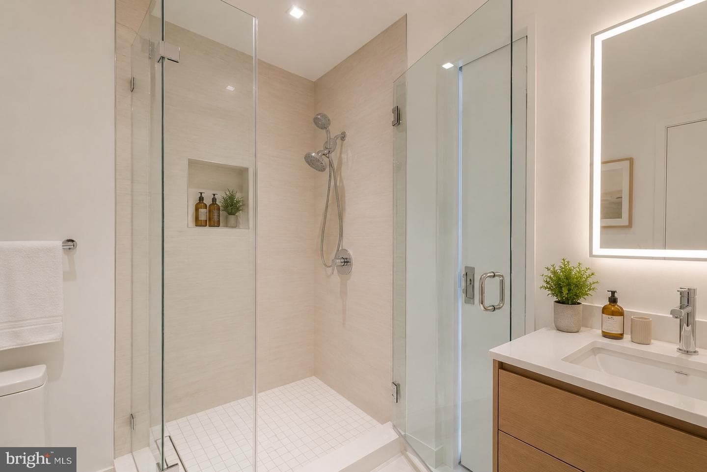 810 O Street NW #609 photo 10