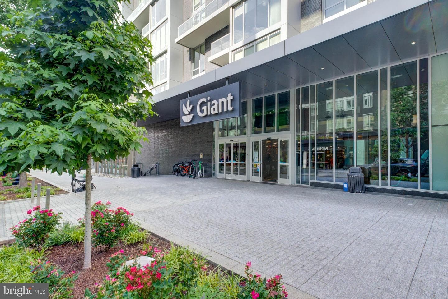 810 O Street NW #609 photo 29