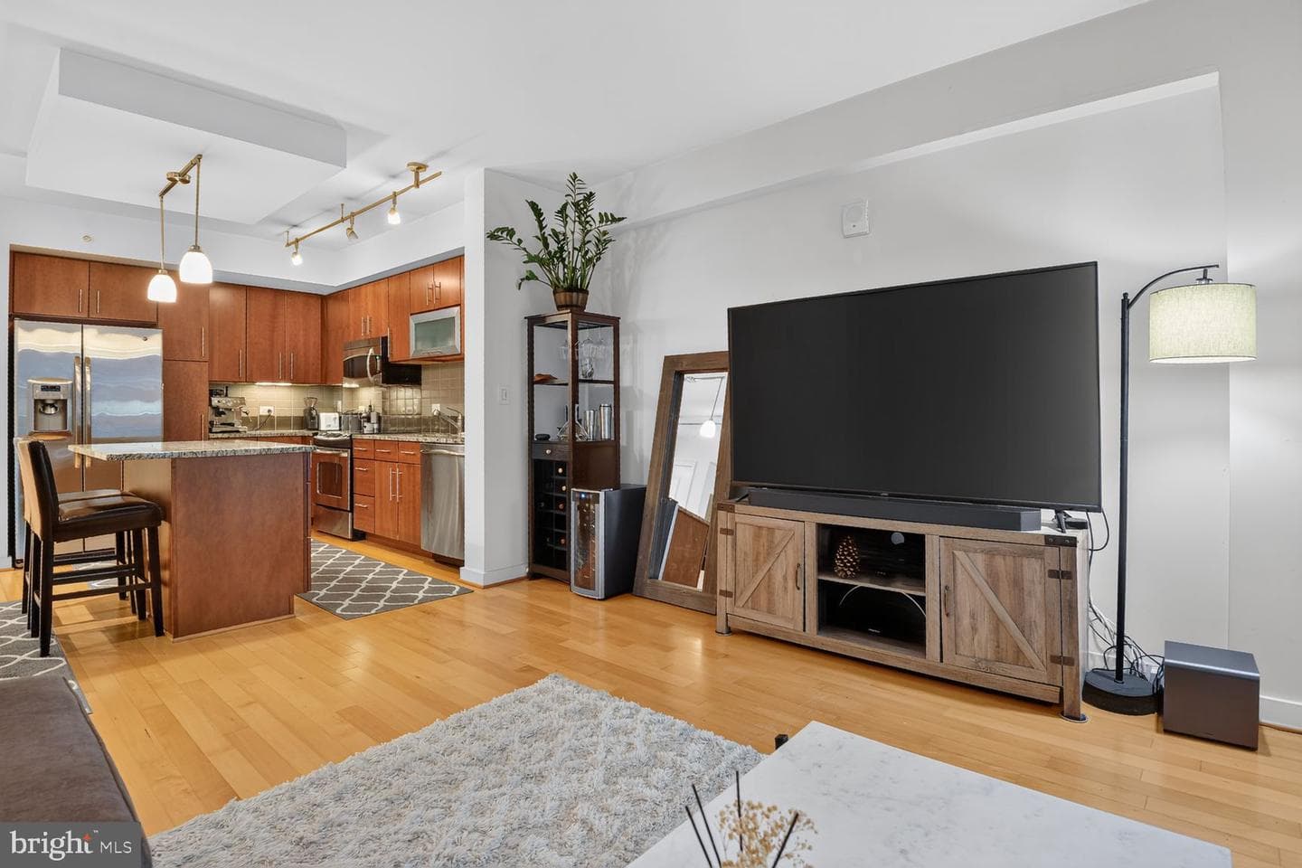 1025 1st Street SE #701 photo 10