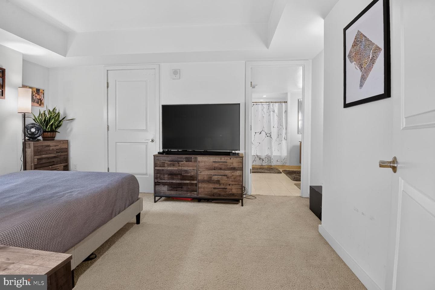 1025 1st Street SE #701 photo 12