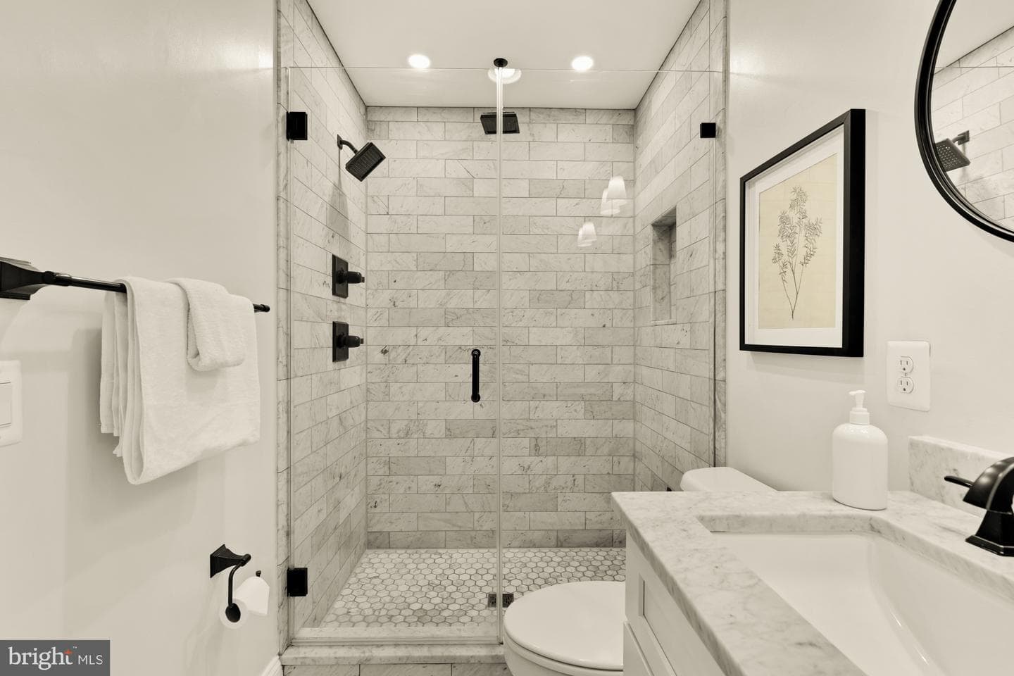 1247 Oates Street NE #a photo 35