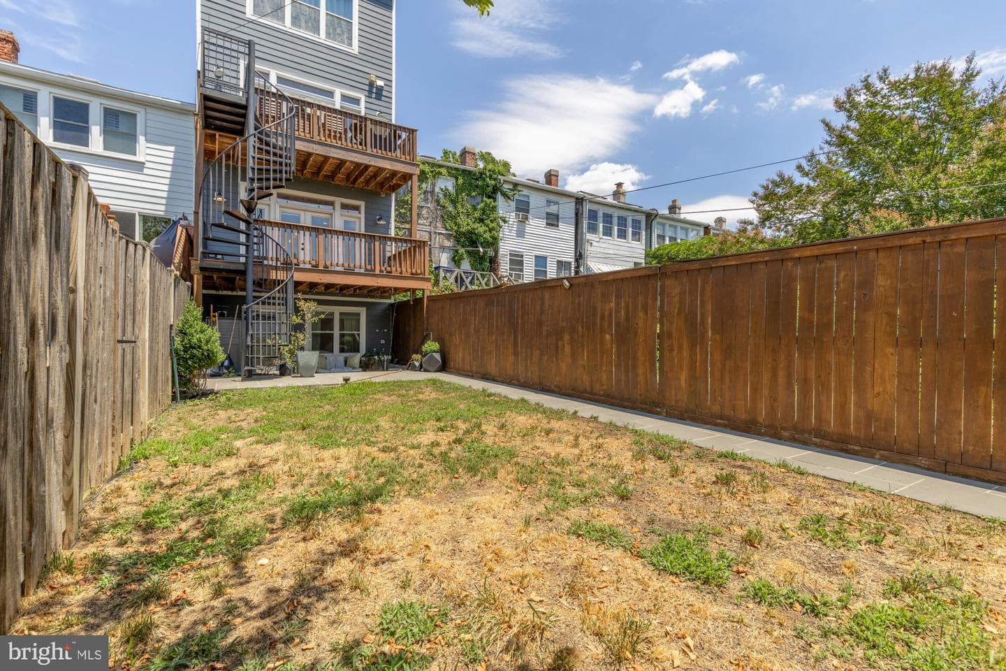 1247 Oates Street NE #a photo 38