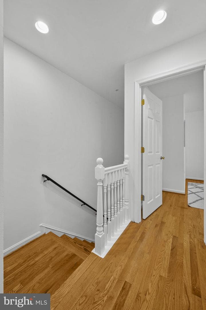 649 16th Street NE photo 15