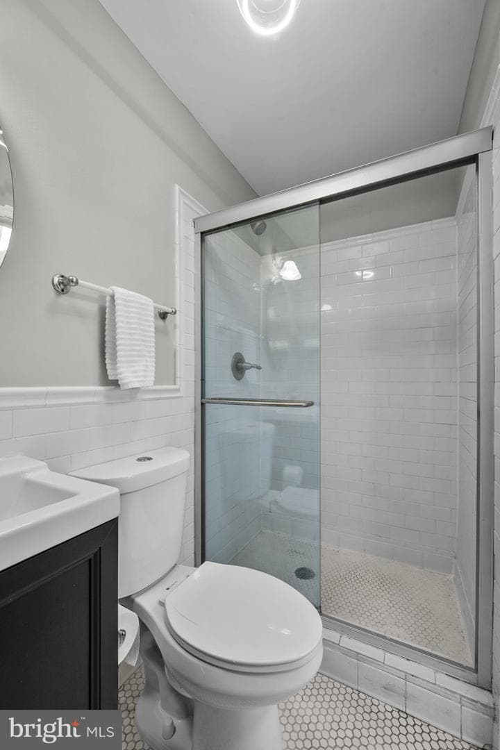 649 16th Street NE photo 27