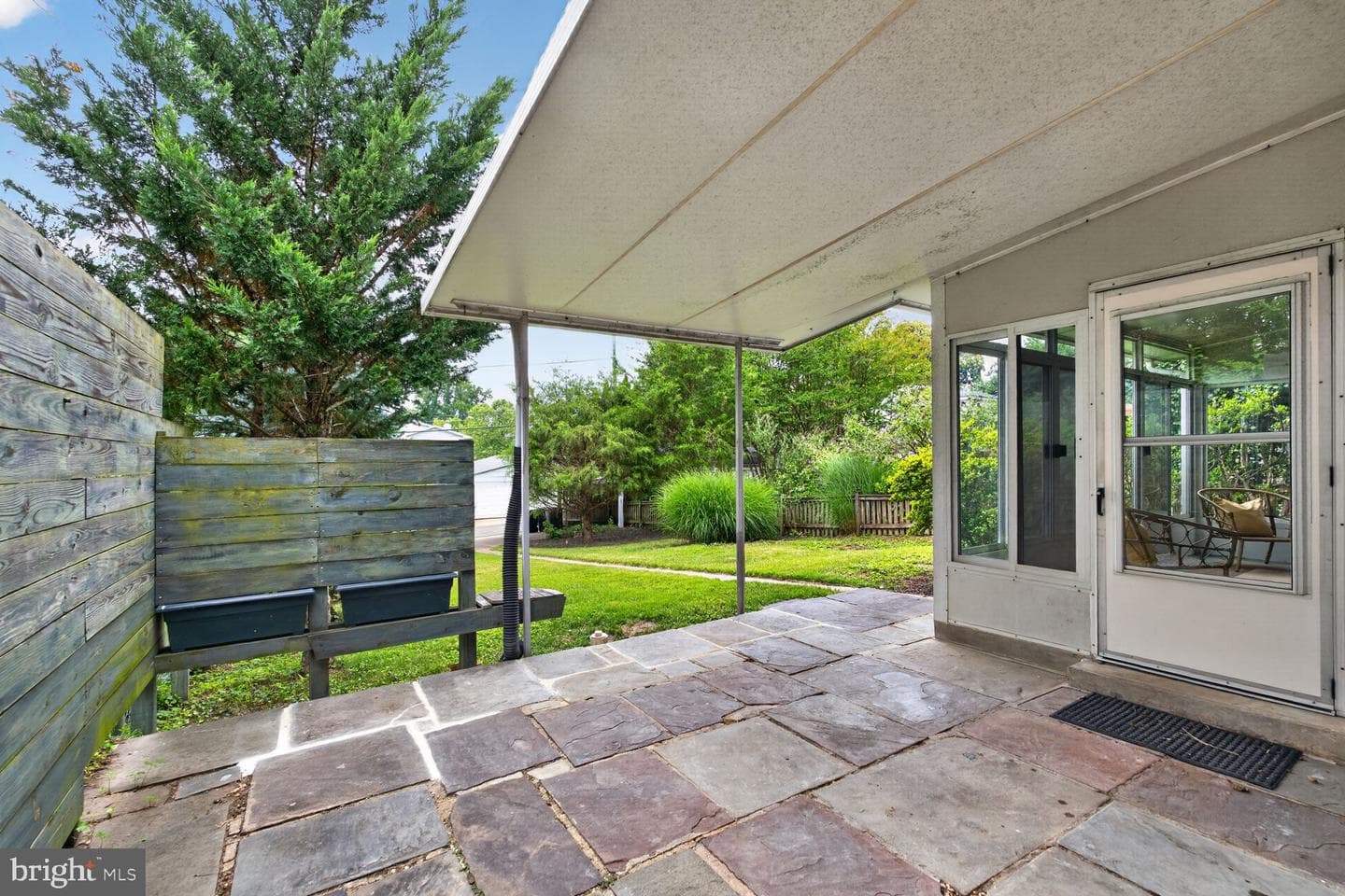 5622 Macarthur Boulevard NW photo 19