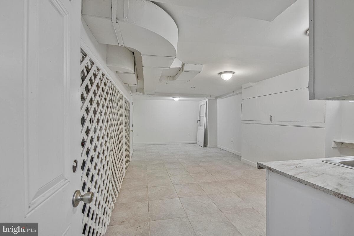 107 Joliet Street SW photo 39