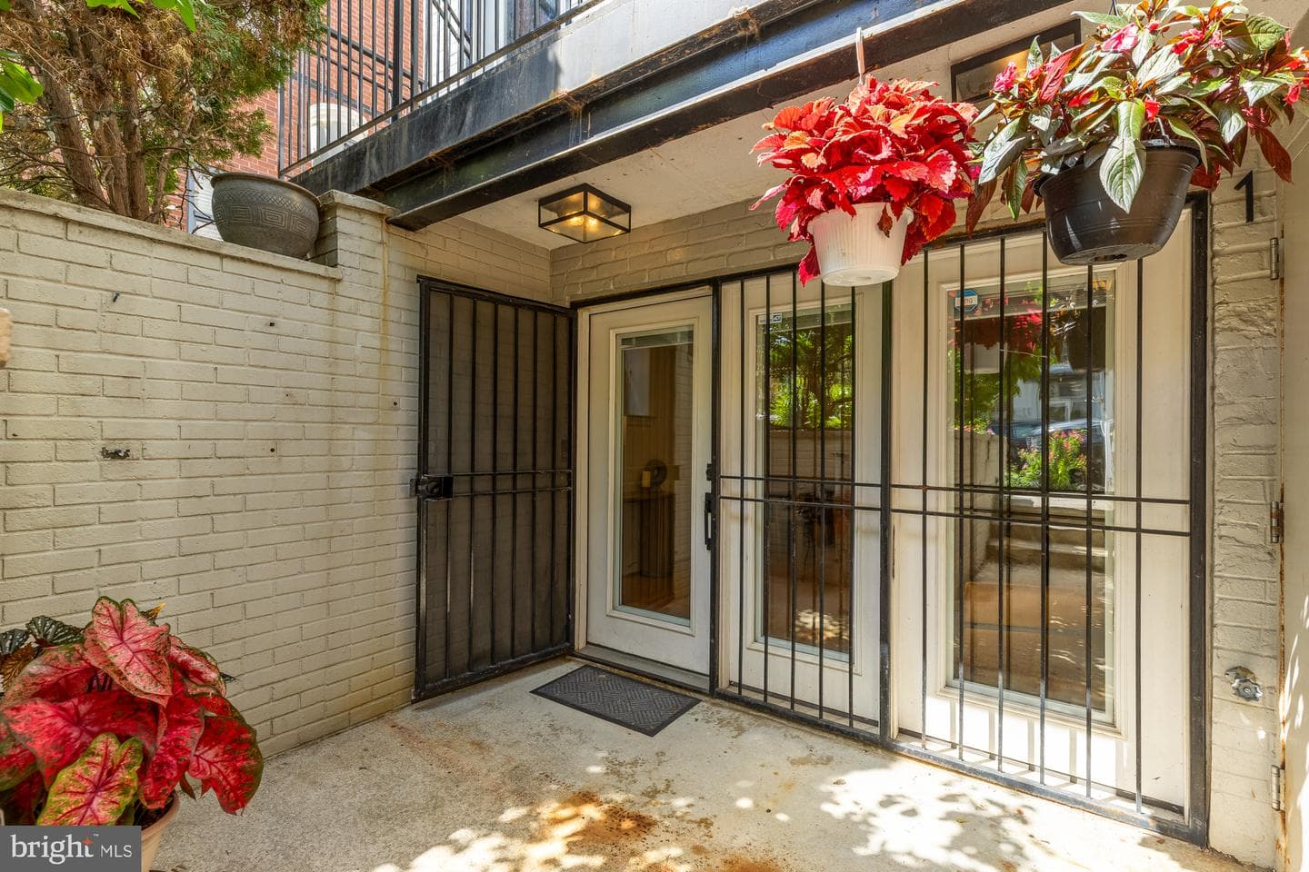 2432 Ontario Road NW #1 photo 17