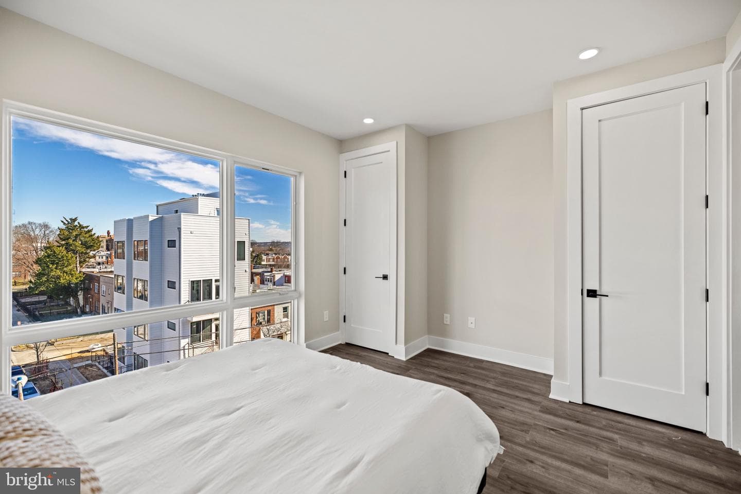 824 18th Street NE #10 photo 7
