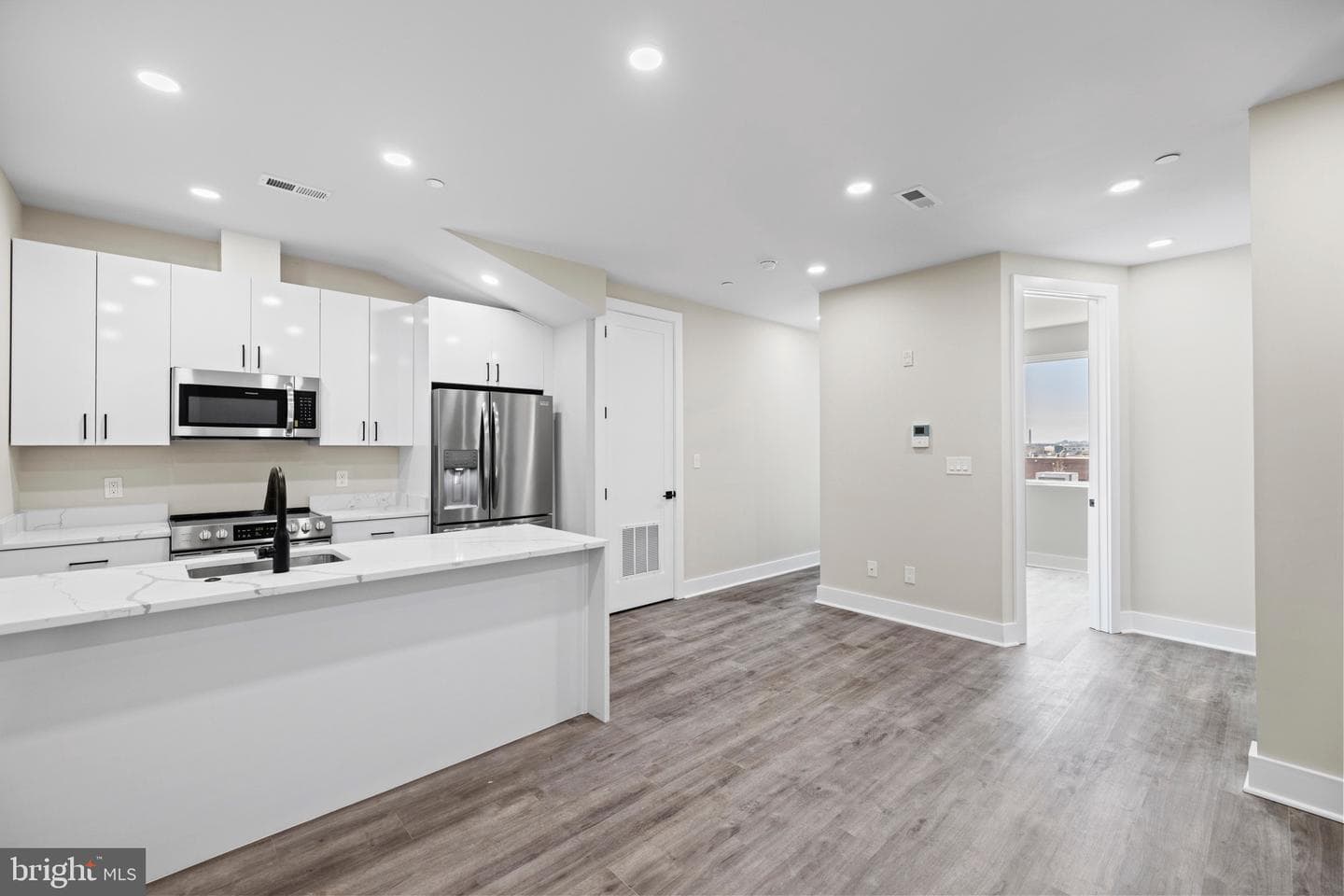 824 18th Street NE #12 photo 19