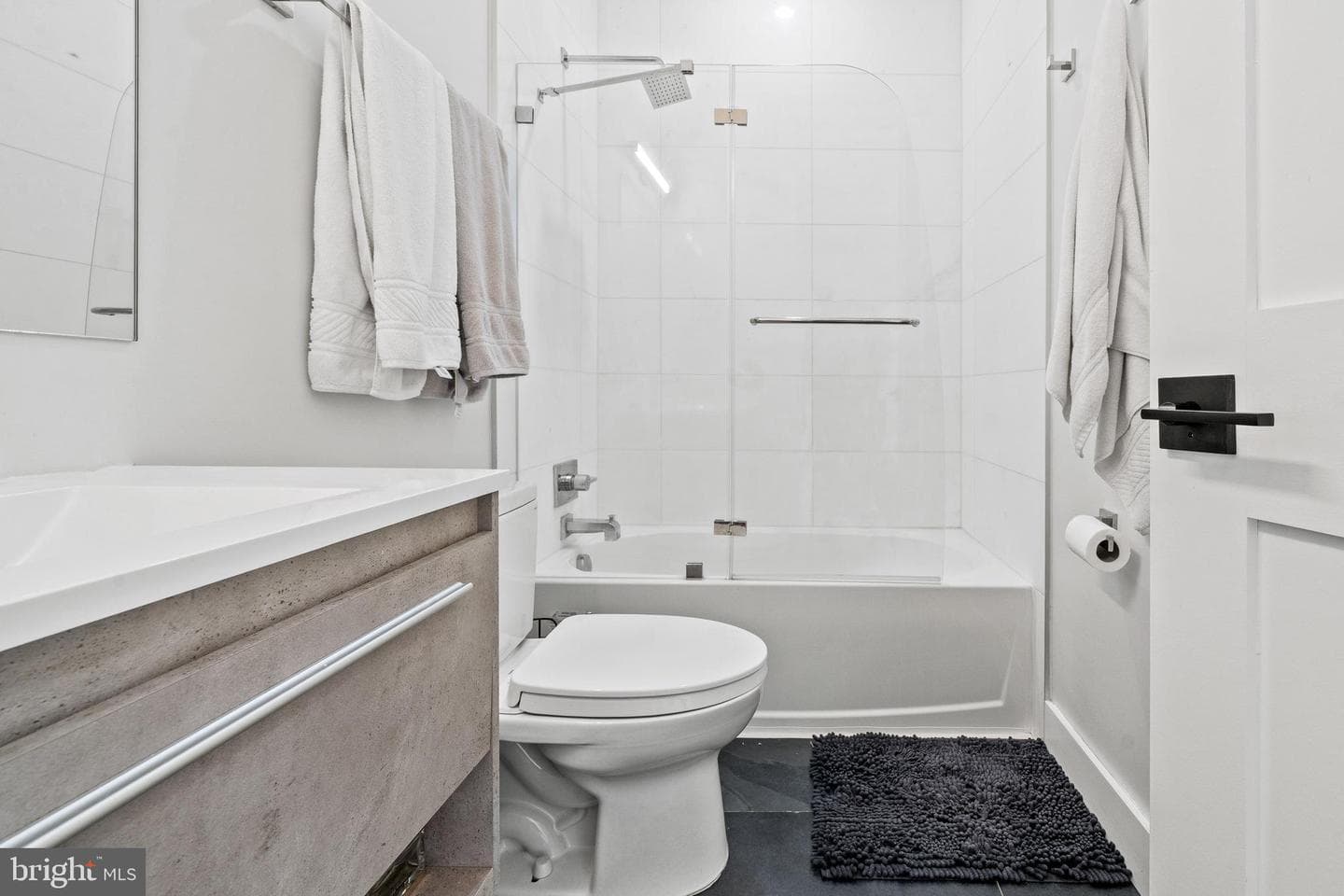 1509 D Street NE #2 photo 18