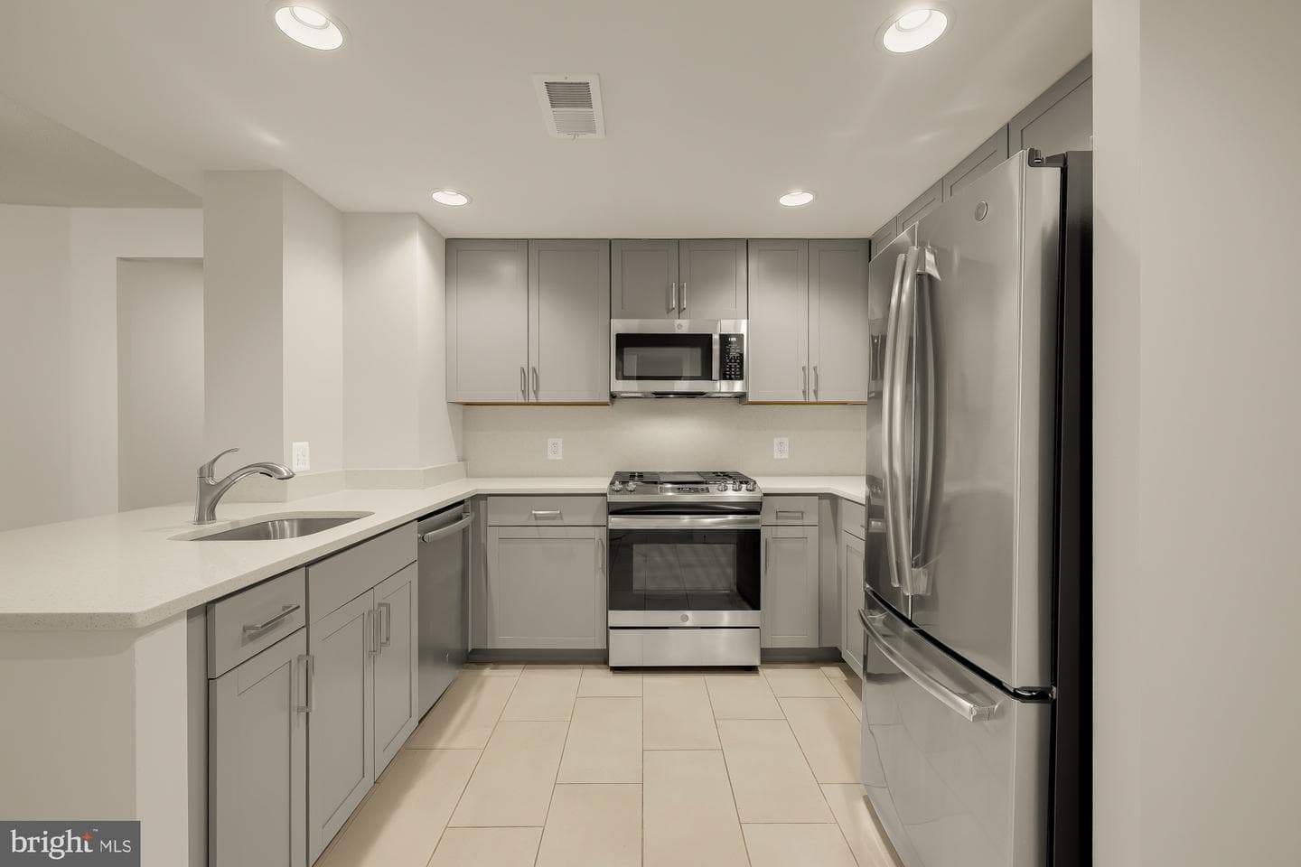 50 Florida Avenue NE #502 photo 9