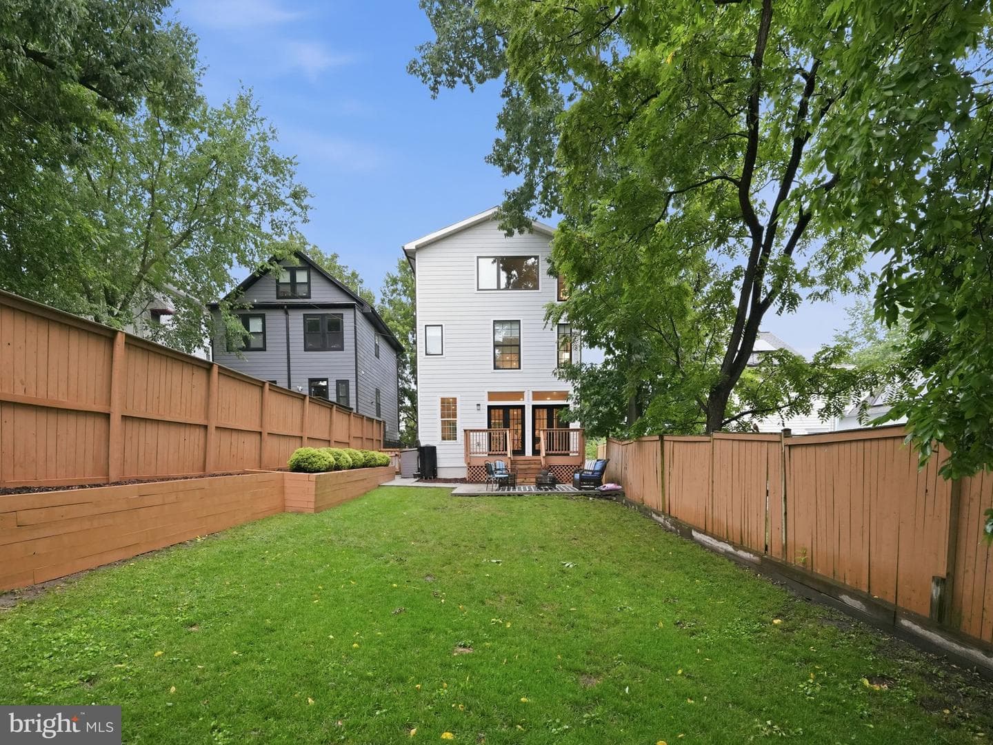 1248 Hamlin Street NE photo 5