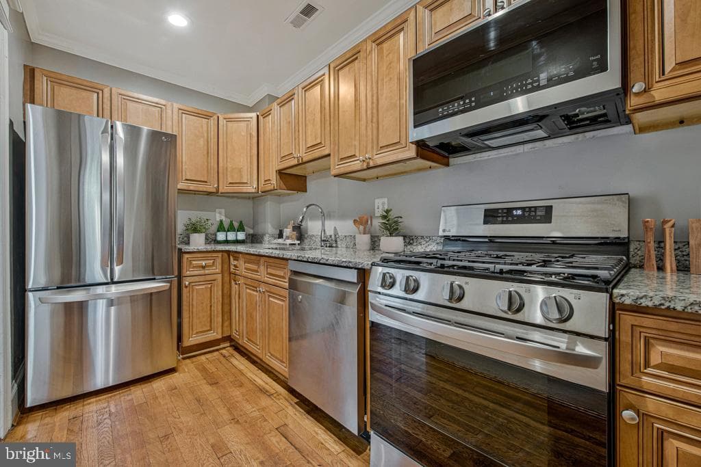2406 37th Street NW photo 10