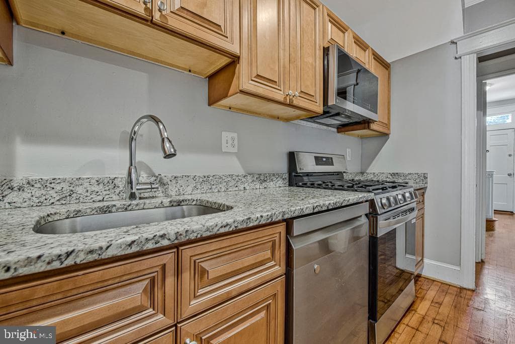 2406 37th Street NW photo 12