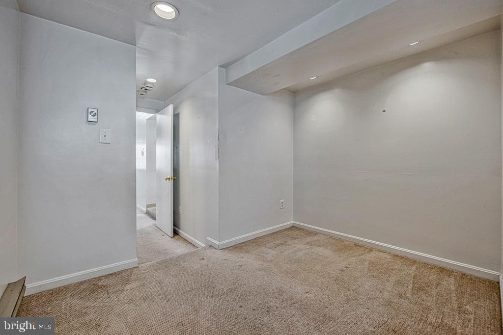 2406 37th Street NW photo 31