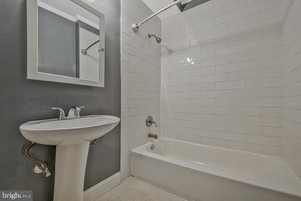2406 37th Street NW photo 33