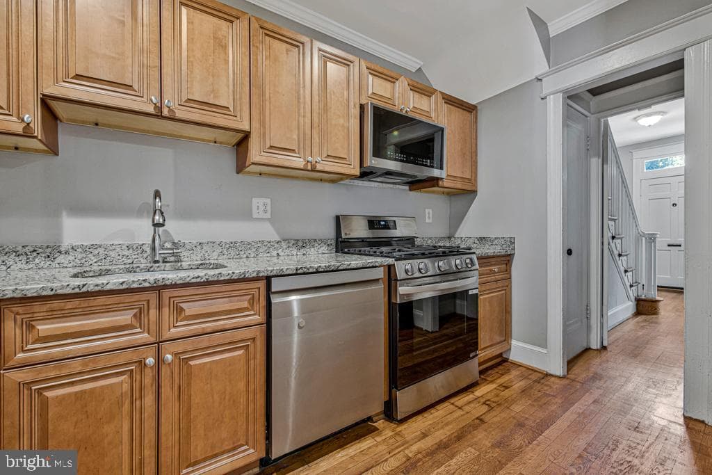 2406 37th Street NW photo 9