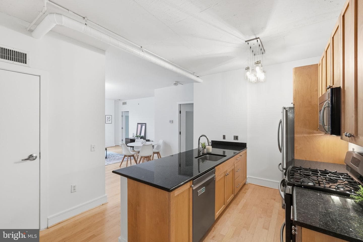 809 6th Street NW #22 photo 3