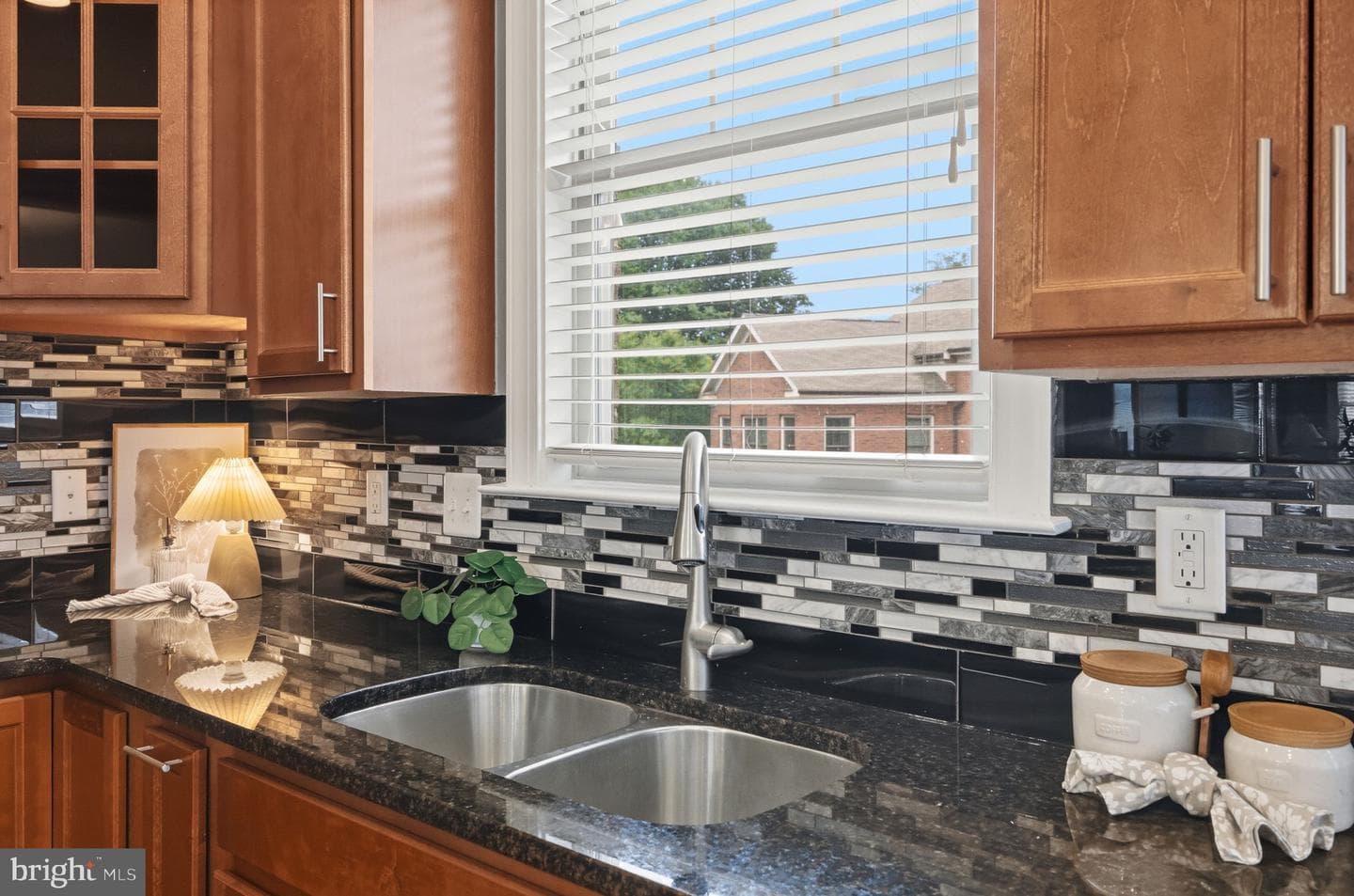 6109 Solent Place NE photo 13