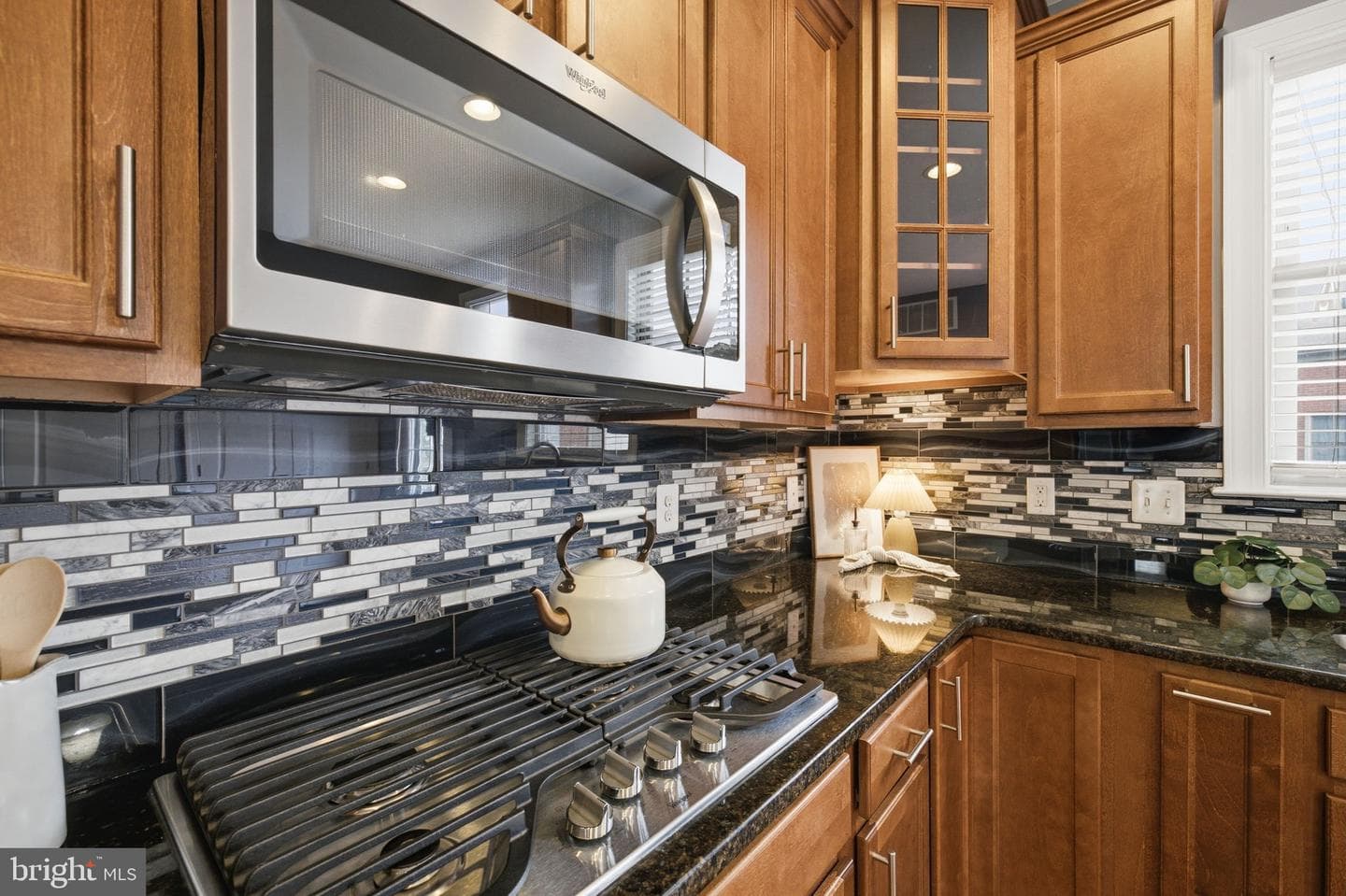 6109 Solent Place NE photo 16