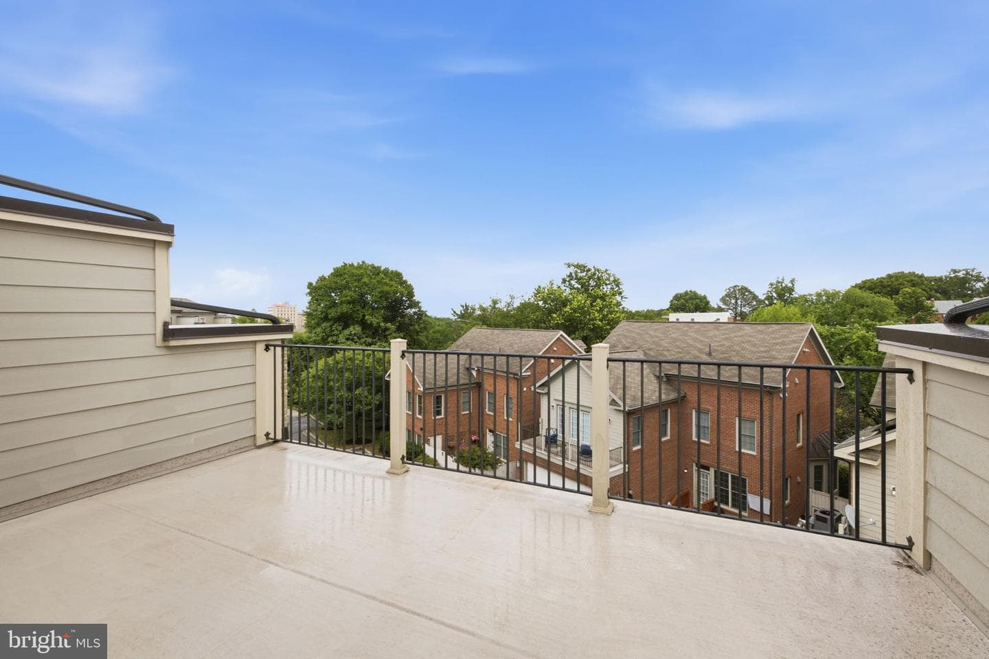 6109 Solent Place NE photo 34