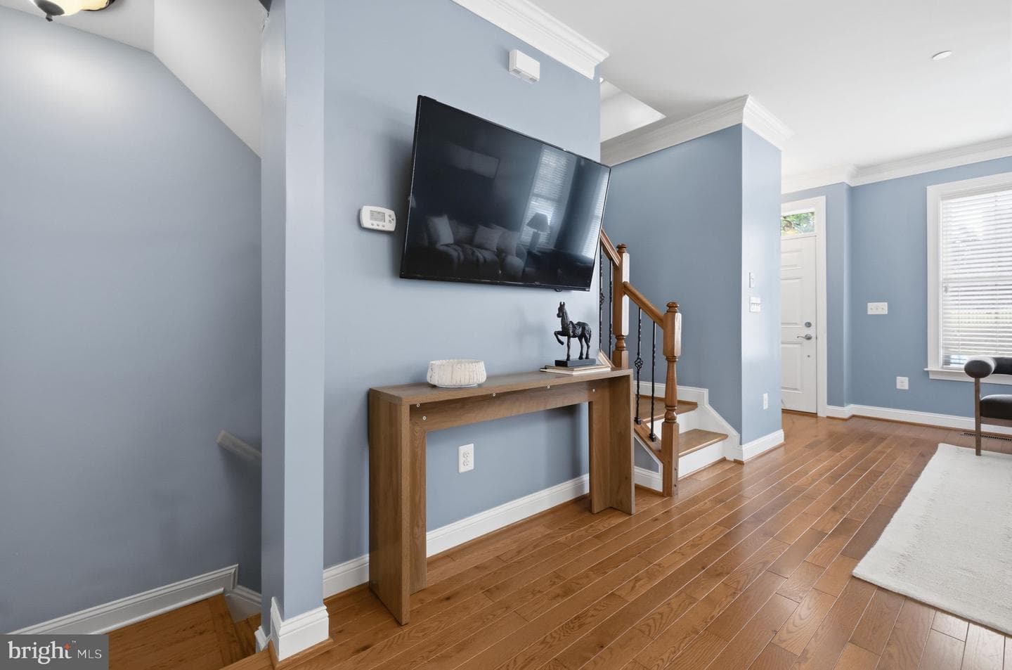 6109 Solent Place NE photo 8