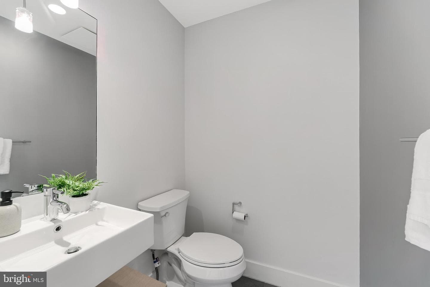 1401 Q Street NW #505 photo 15
