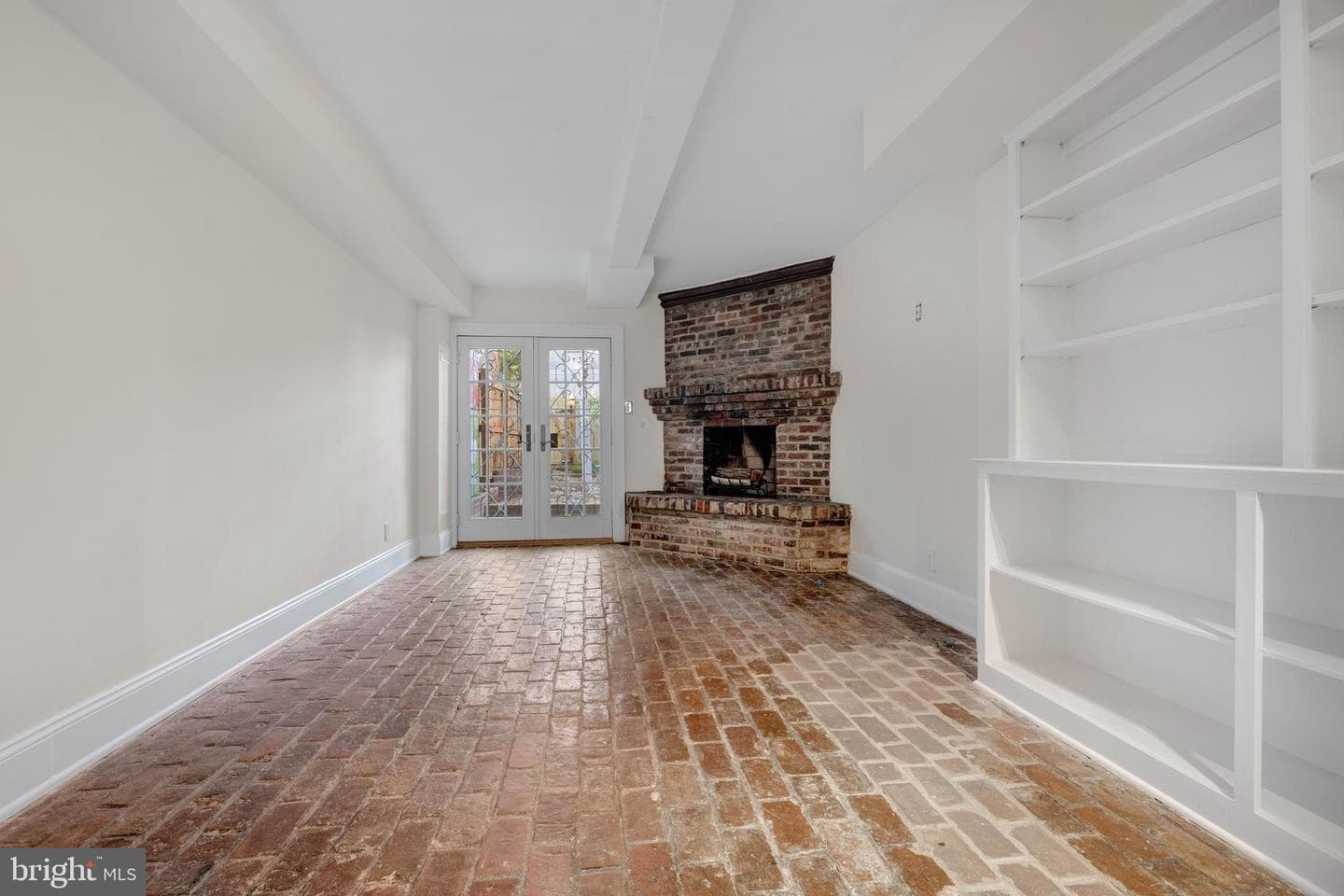 711 A Street NE photo 3