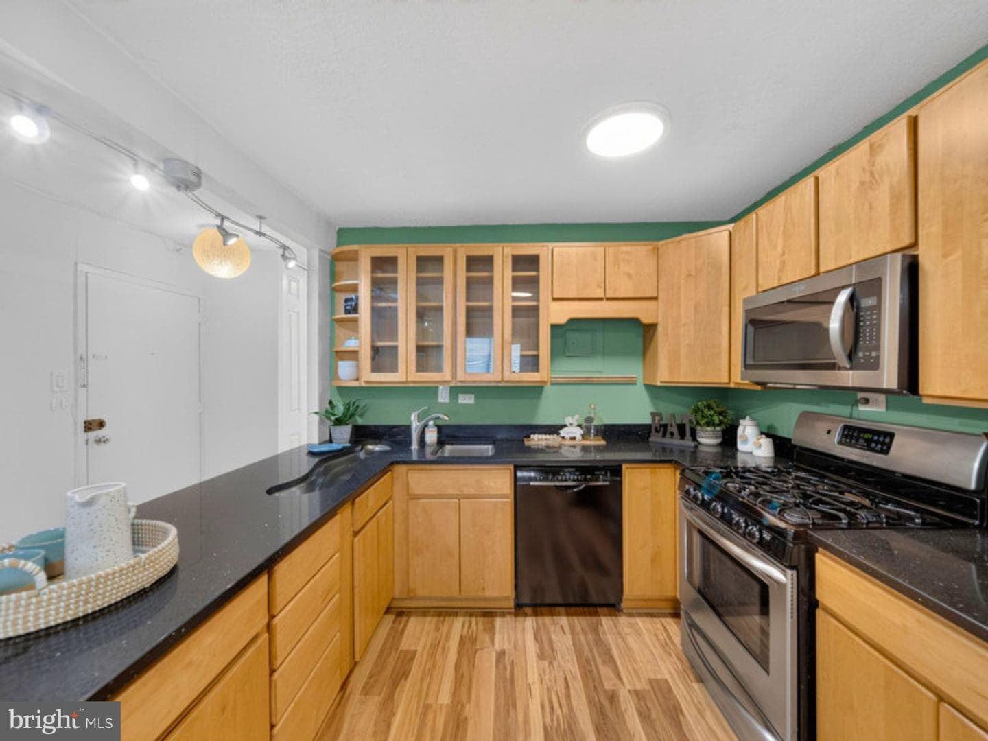 2201 L Street NW #501 photo 12