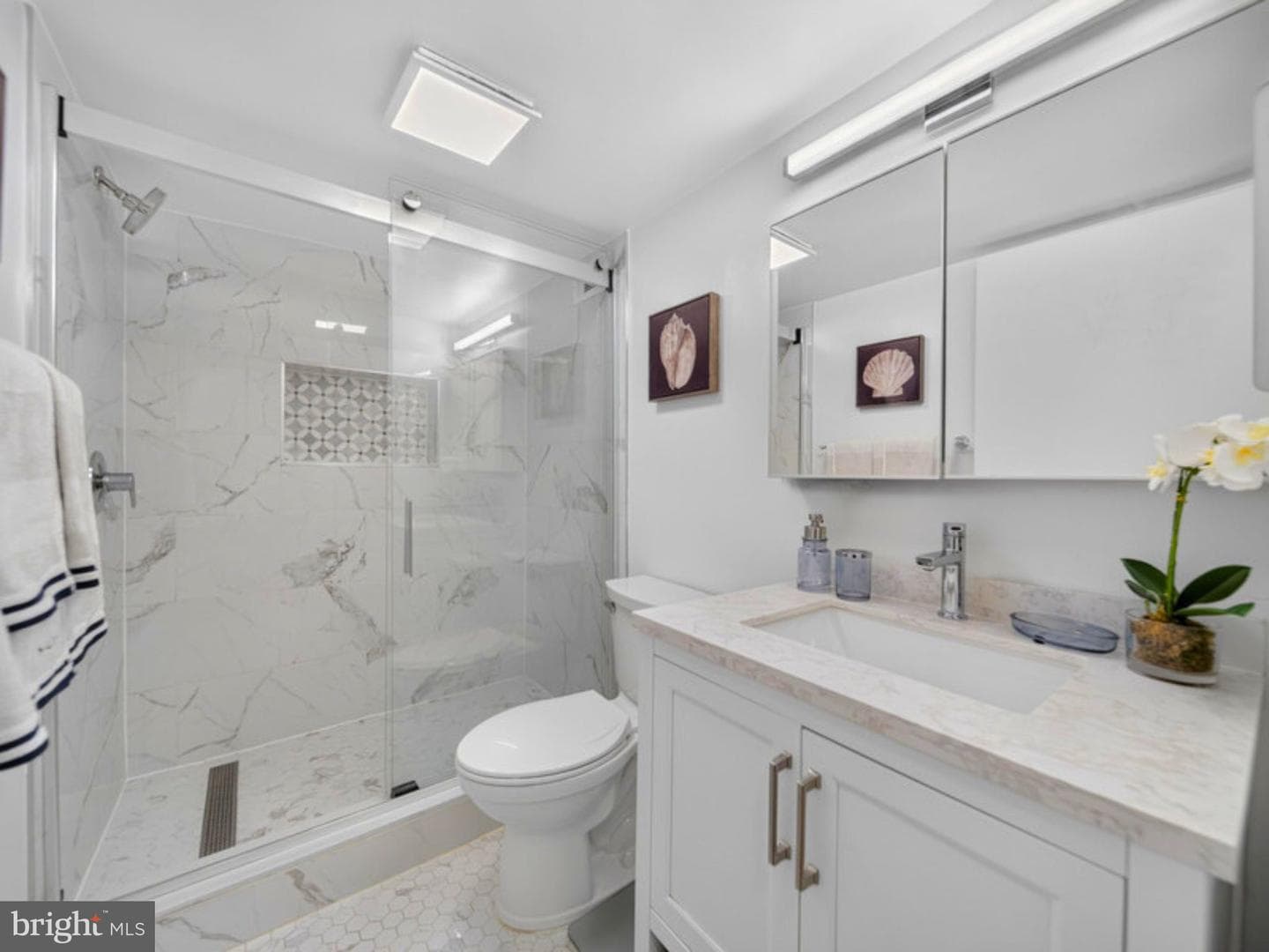 2201 L Street NW #501 photo 18