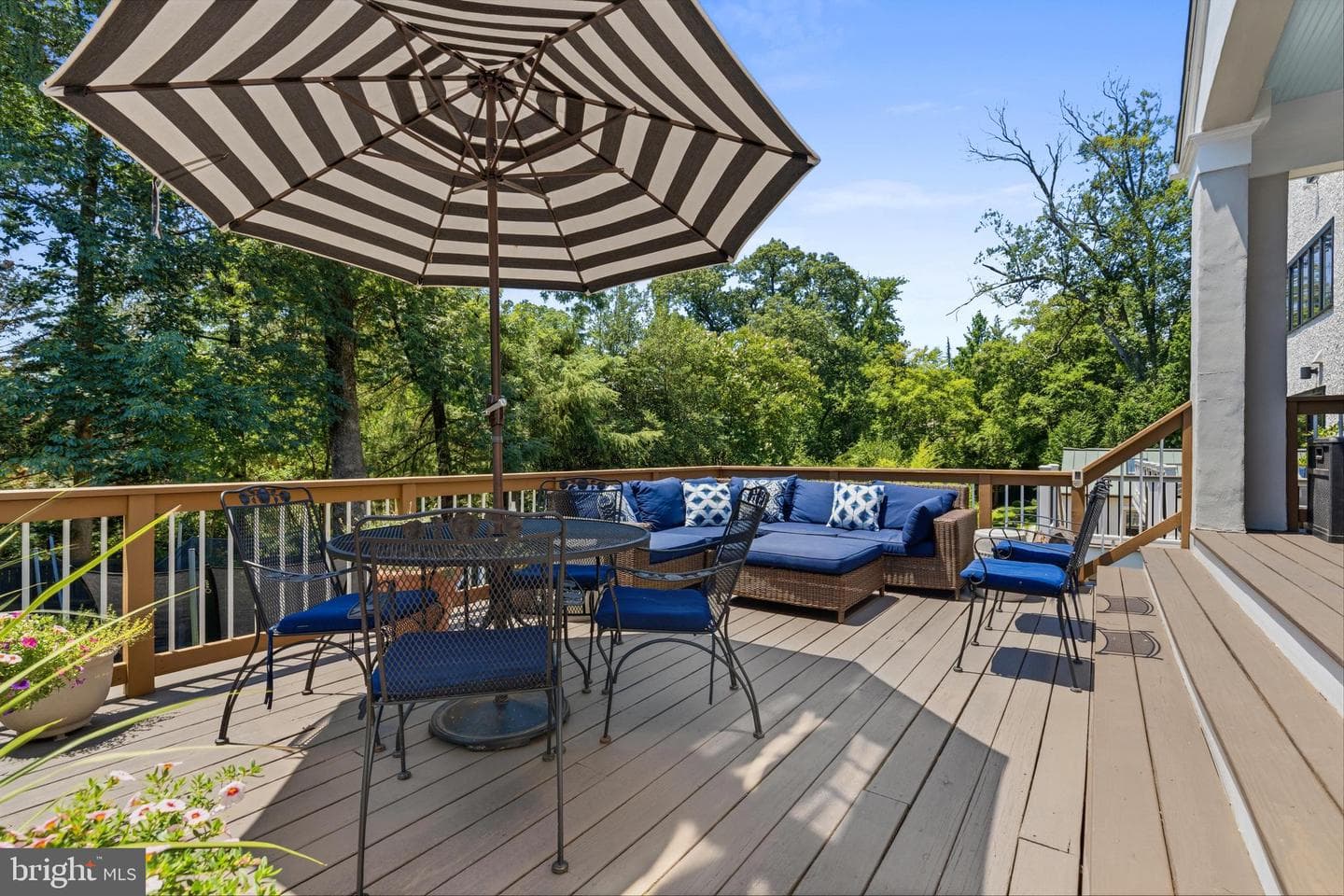 4310 Cathedral Avenue NW photo 43