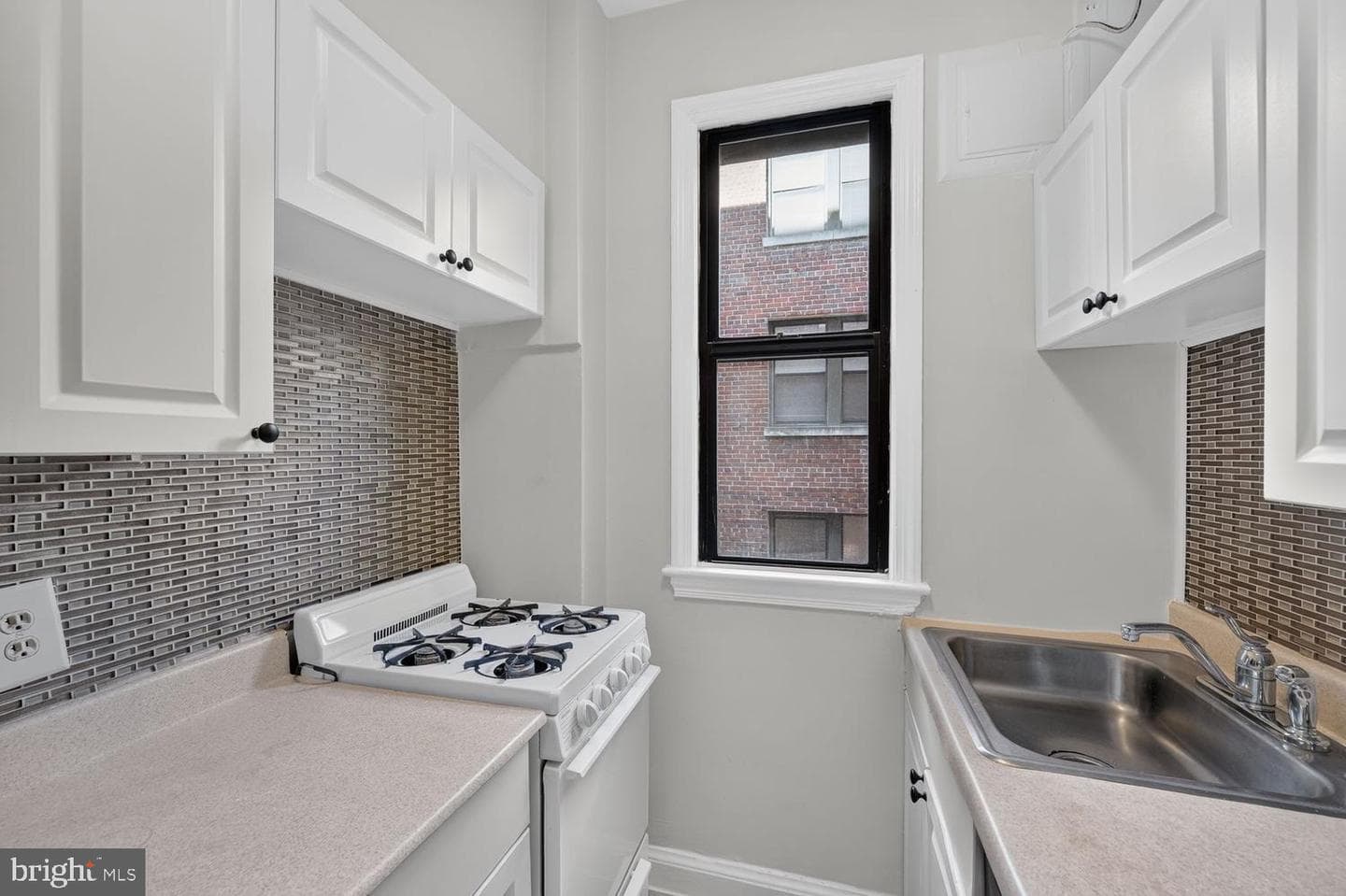 2515 K Street NW #507 photo 8