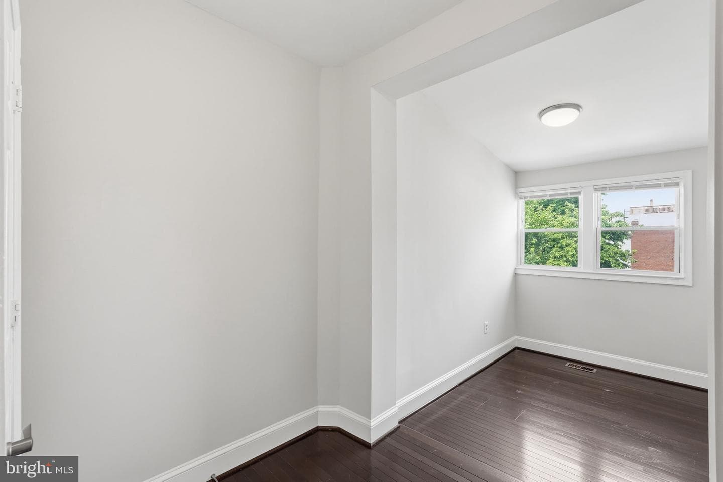 2320 North Capitol Street NW photo 15