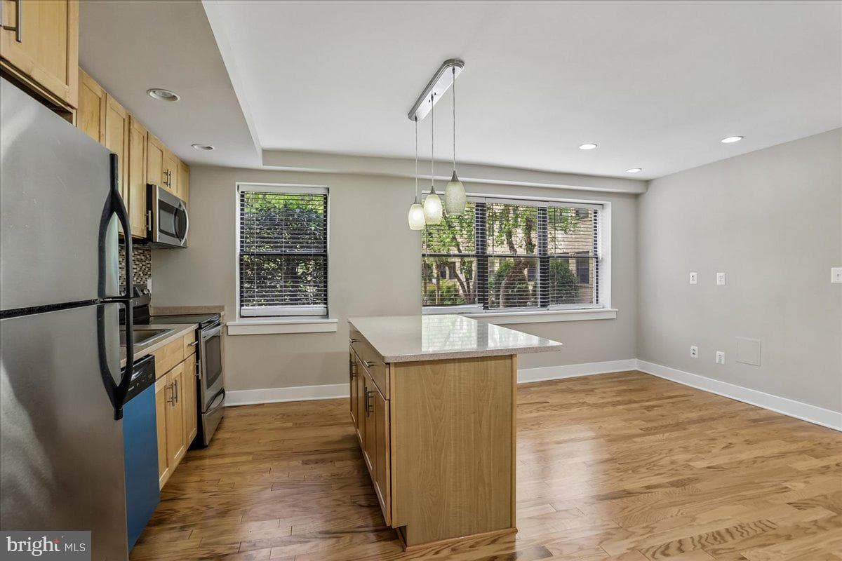 212 Oakwood Street SE #113 photo 11