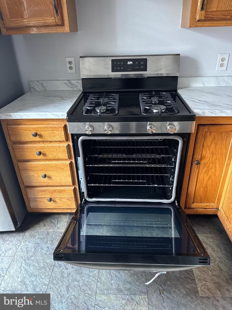1154 1st Street NW photo 6
