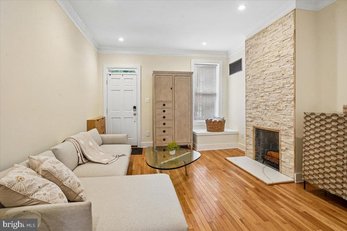 1205 Potomac Street NW photo 5