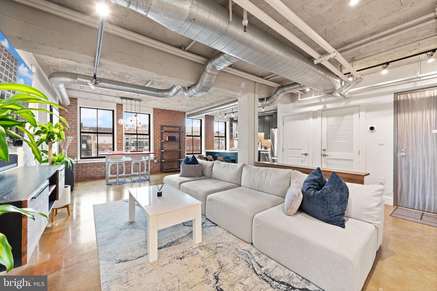 916 G Street NW #903 photo 3