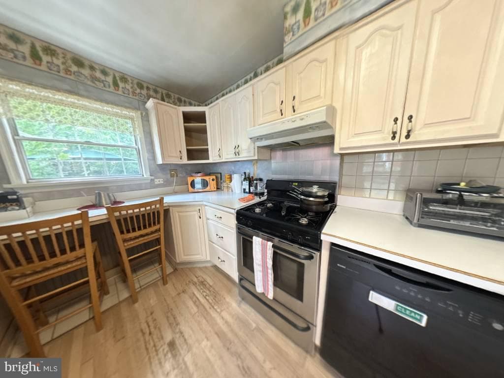 431 5th Street NE photo 13