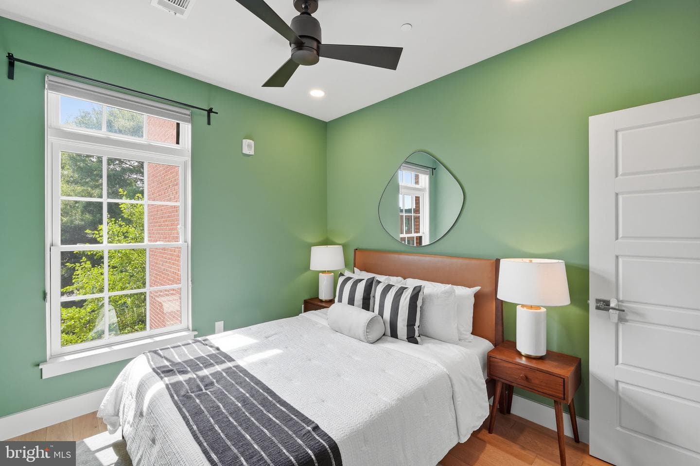1309 E Street SE #20 photo 22