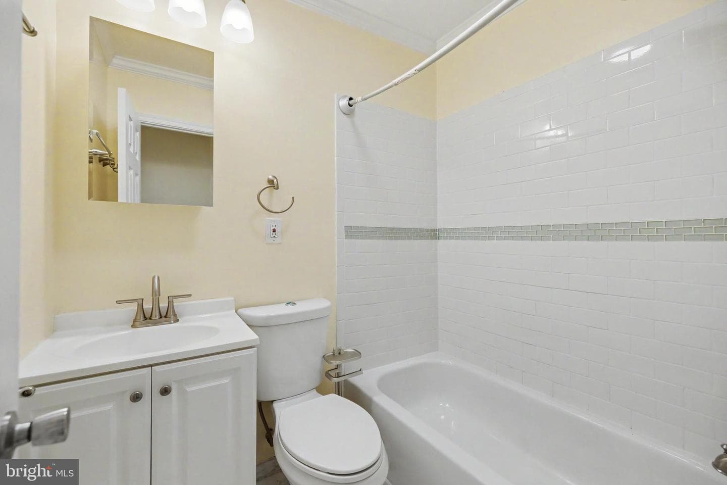 1466 Ogden Street NW photo 29