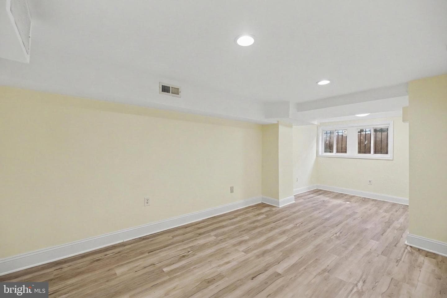 1466 Ogden Street NW photo 36