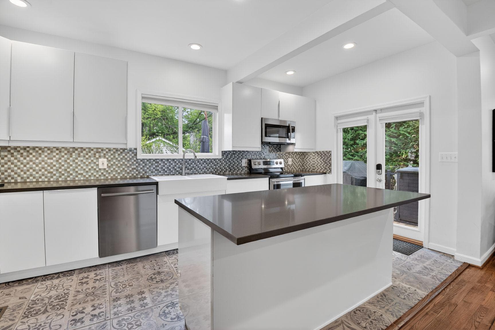 1205 Emerson Street NW photo 13