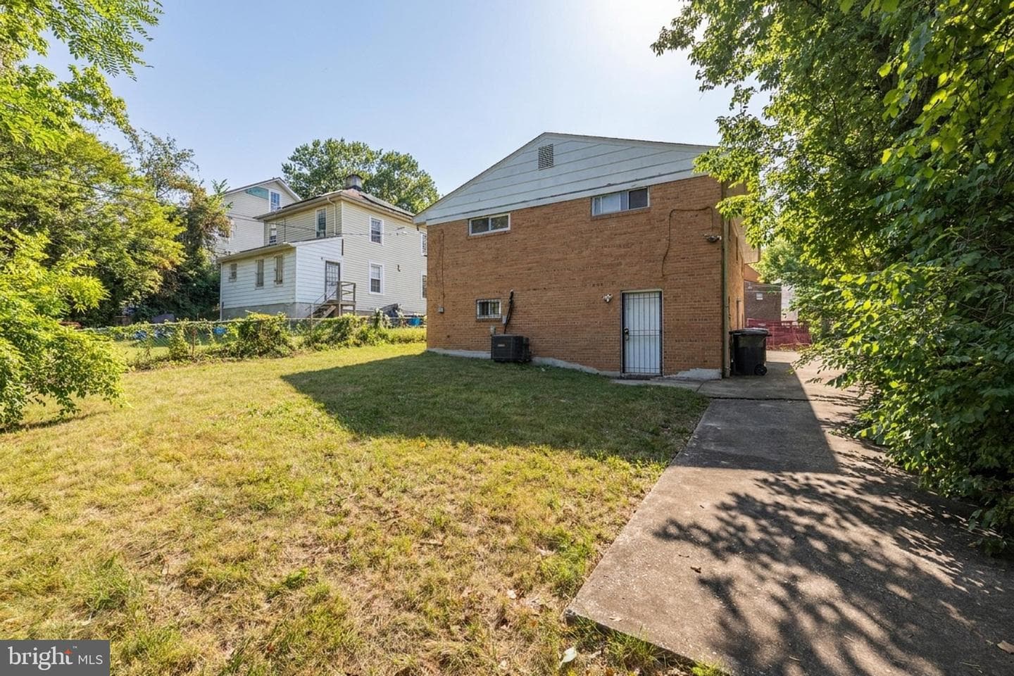 2213 Evarts Street NE photo 5