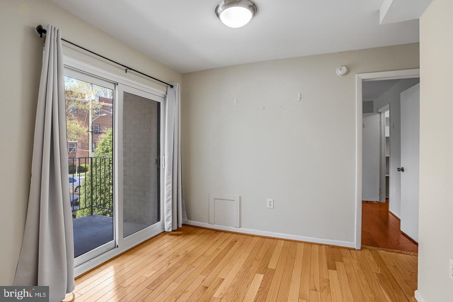 4555 Macarthur Boulevard NW #103 photo 26