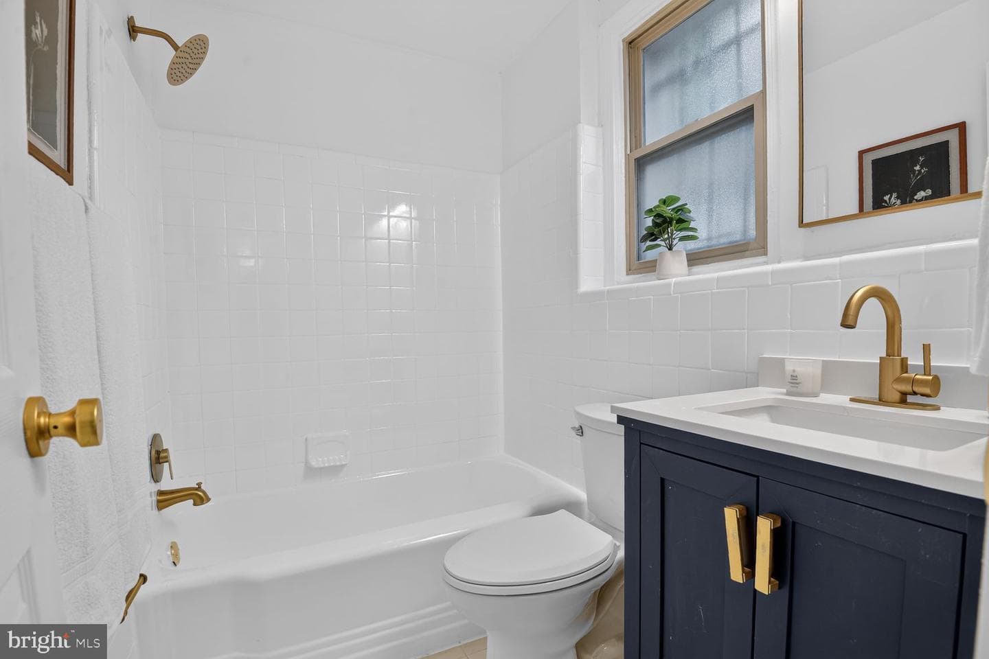 1363 K Street SE #102 photo 10