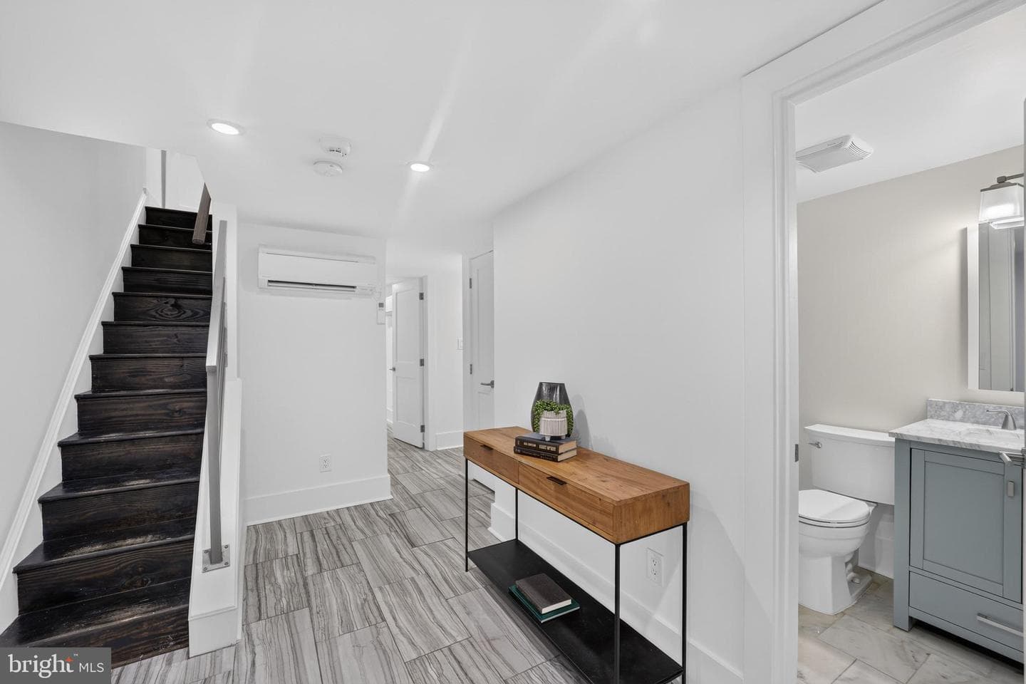 615 11th Street NE photo 30