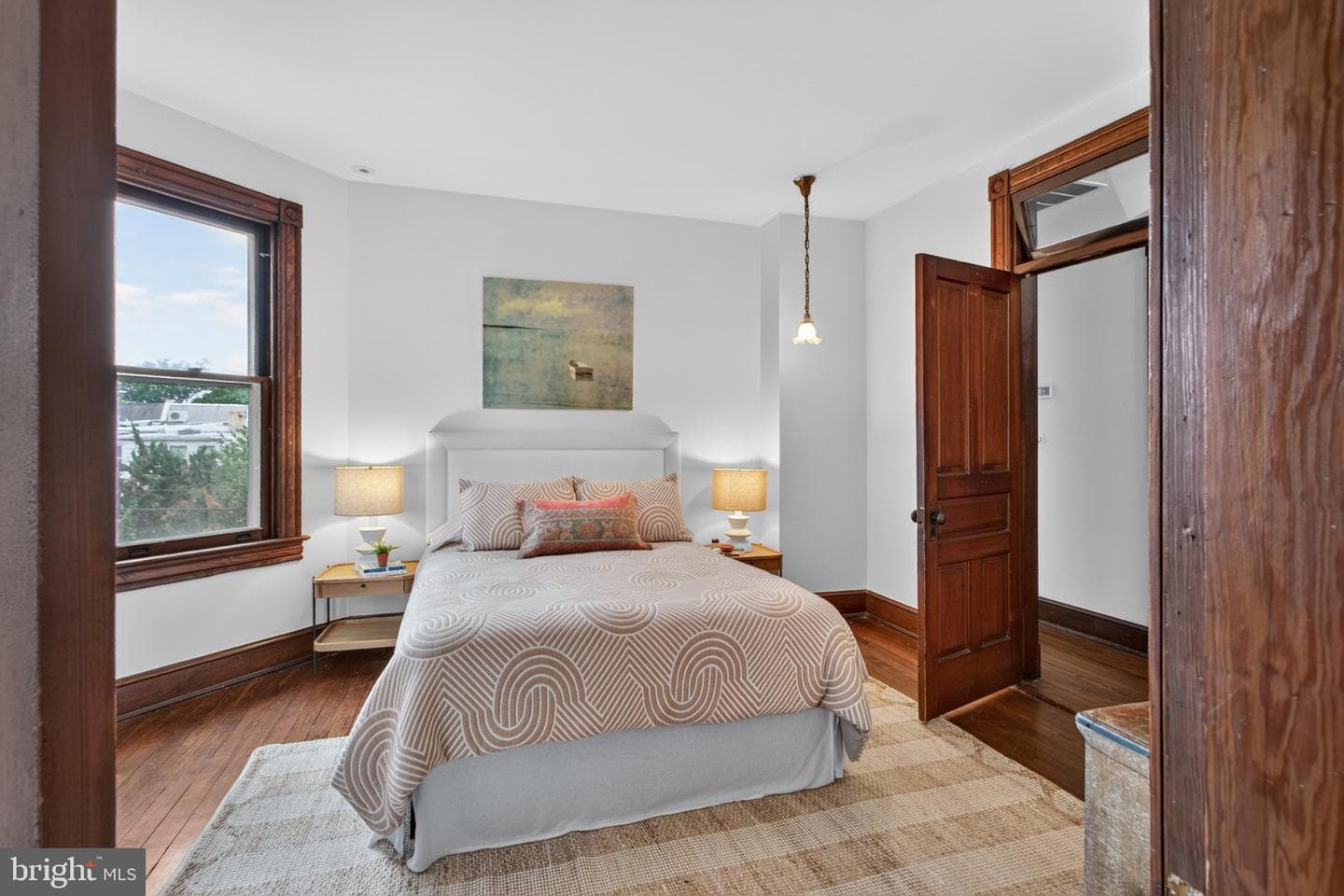 1870 Newton Street NW photo 33